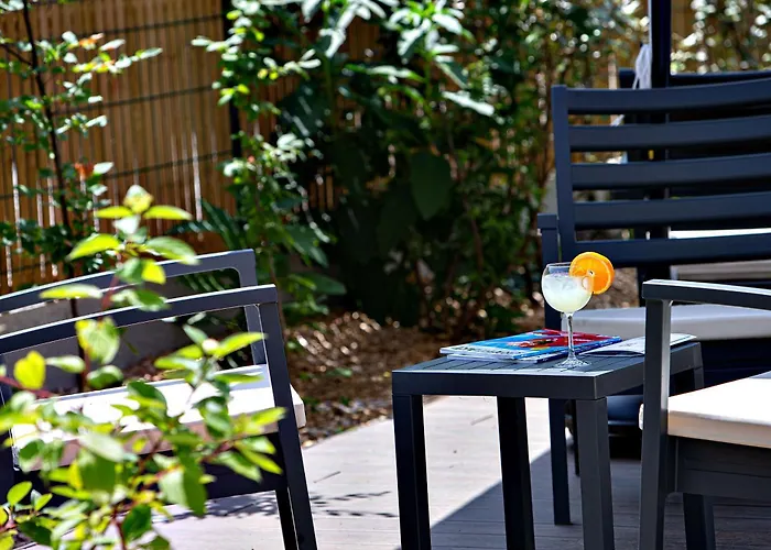 Hampton By Hilton Toulouse Airport