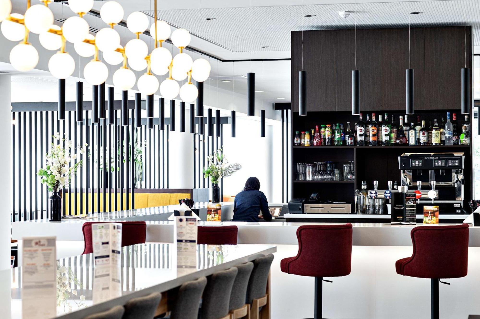 Hotel Hampton By Hilton Toulouse Airport 3*