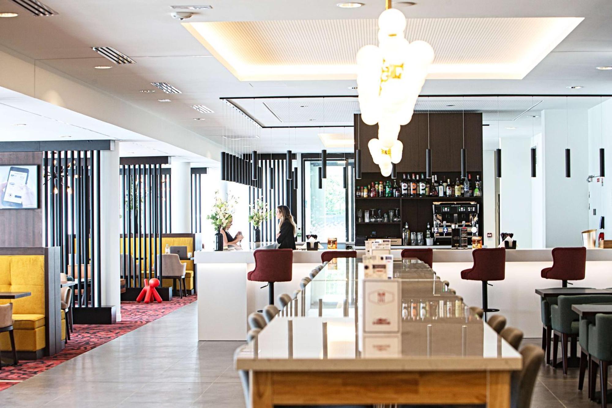 Hotel Hampton By Hilton Toulouse Airport