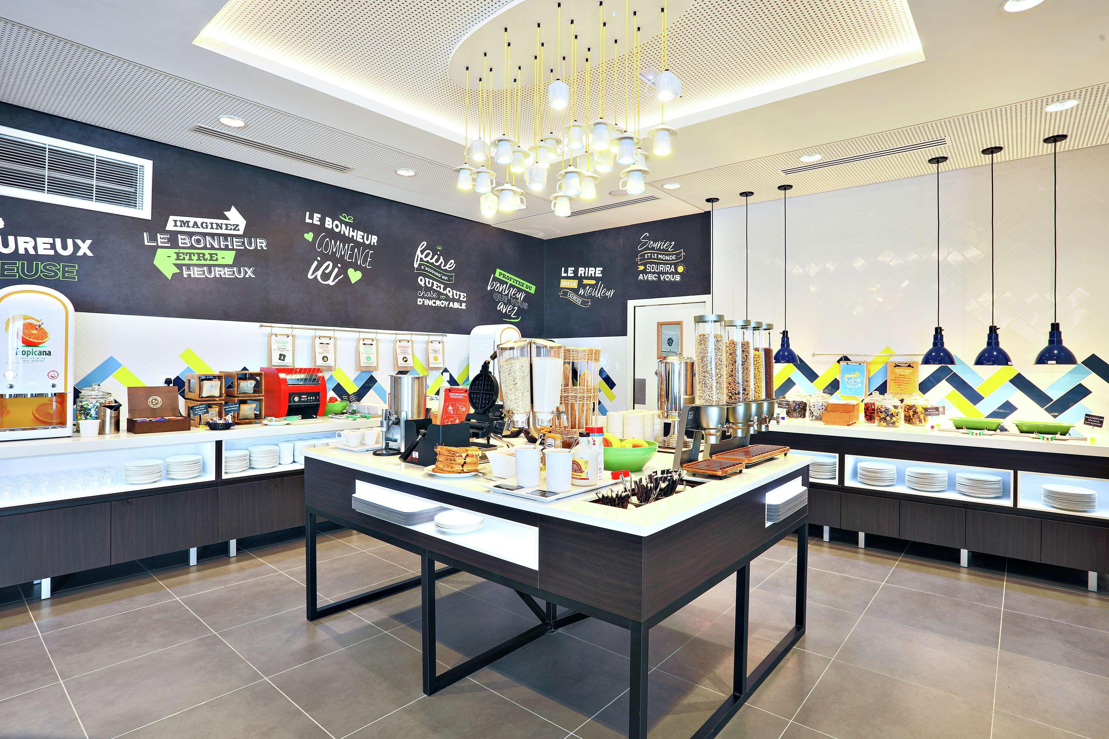 Hampton By Hilton Toulouse Airport Hotel