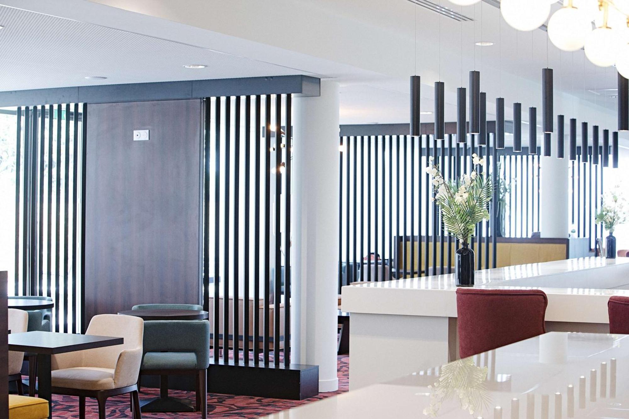 Hampton By Hilton Toulouse Airport Hotel 3*